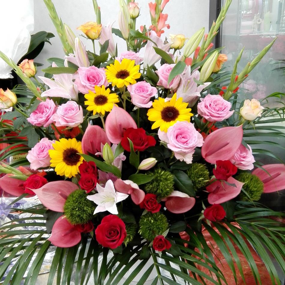 大阪市城東区鴫野のお花屋さん 花の店すずき フラワーアレンジメント 花束 胡蝶蘭 花の店すずき