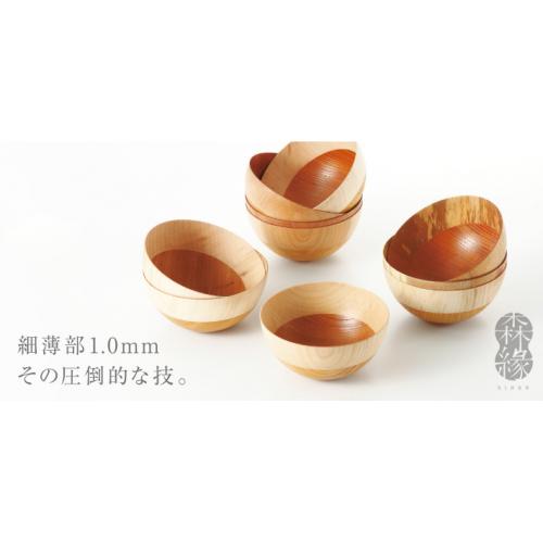山中漆器の限界に挑んだ商品「森緑(しんえん)」を発売。