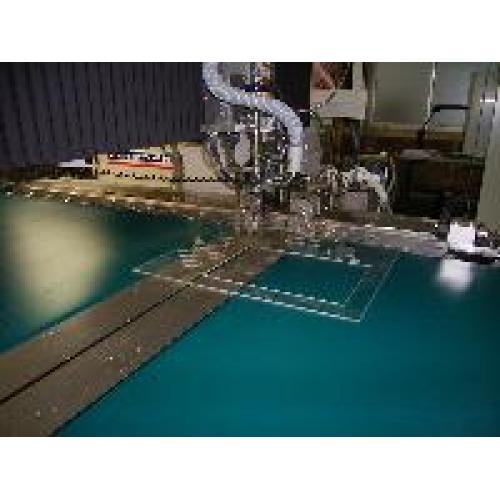 ウォータージェット切断加工機