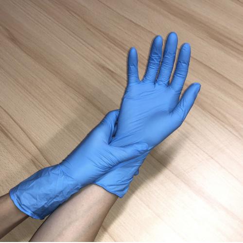 ニトリル手袋:ぴったりフィットの万能使い捨て手袋