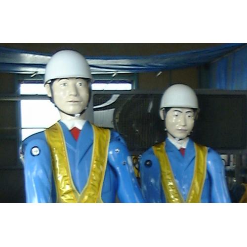 交通誘導ロボット 誘ちゃん