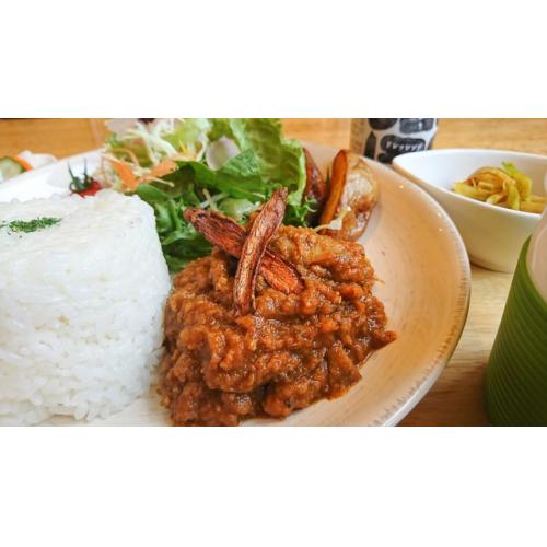 十和田産ごぼうカレー(ハピたの特製)