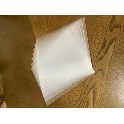 pupuホルダー(クリアファイルに似て非なる書類収納ホルダー)
