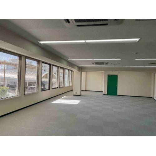 元町駅から南へ徒歩5分!ハーバーランドが望める☆広々152坪オフィステナント!