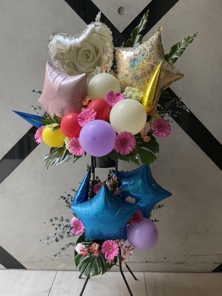 バルーン×お花のギフト【誕生日・プロポーズ・開店祝いにも】