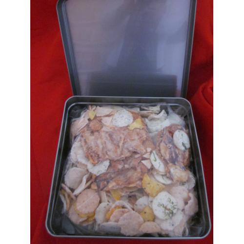 手土産にいかが?えびせんミックスギフト缶