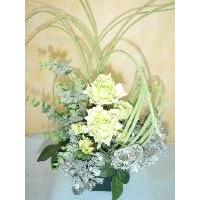 春待ちリース(アーティシャルフラワー）