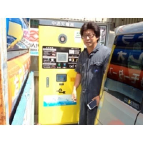 電気自動車(EV)急速充電器を設置しています。