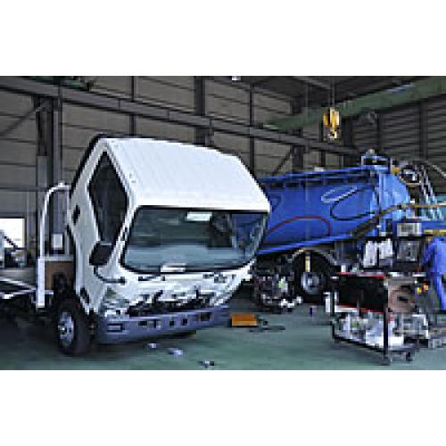 特装車両の整備や架装は何でもお任せください!