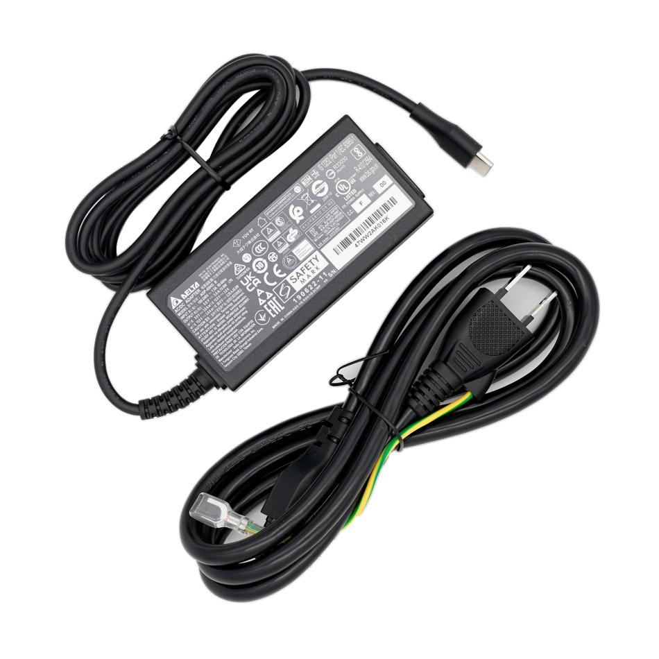 デルタ電子　４５ｗ　USB-C ACアダプター