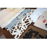 貼箱やトムソン箱をはじめ各種紙製品の作製で使用する機械漉きの和紙